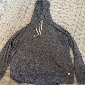 Women’s Vuori Halo Heather Gray pullover